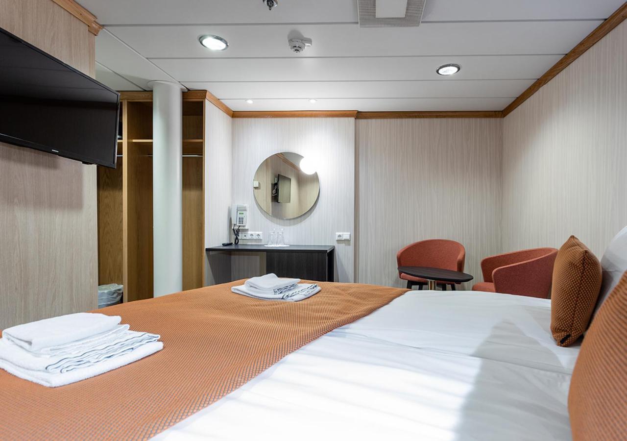 Hotel Viking Line Ferry Gabriella - One-Way Journey From Helsinki To Stockholm Chambre photo